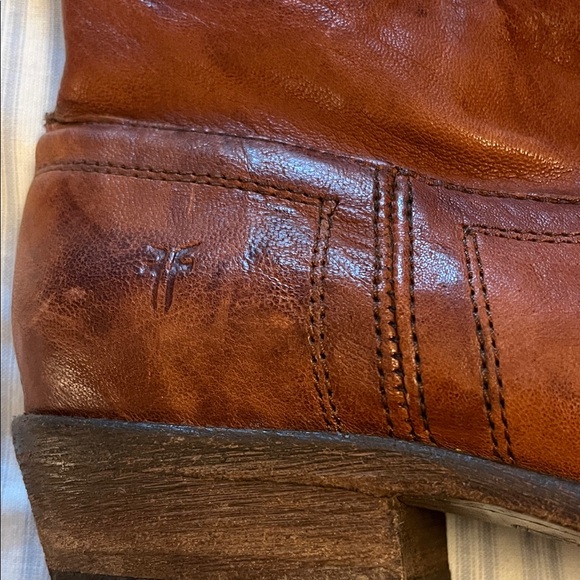 Frye Women's Brown Leather Knee-High Western style Boots - Picture 2 of 8
